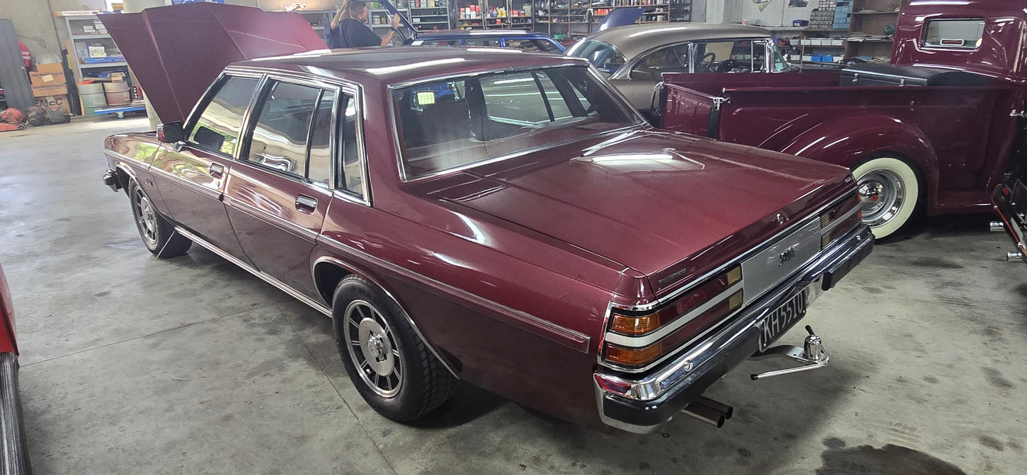 Holden Statesman