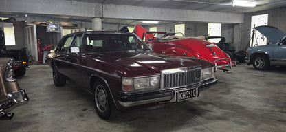 Holden Statesman