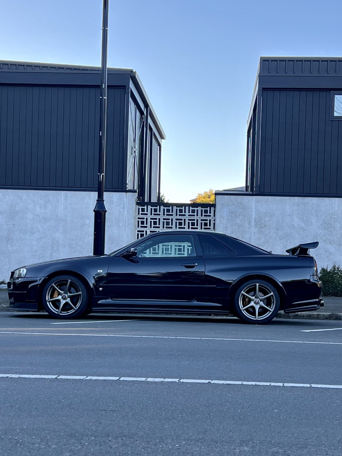 2000 Nissan Skyline GTR R34 - Black
