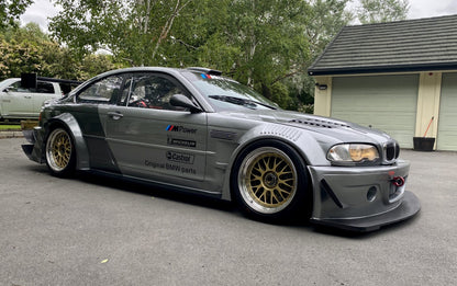 BMW M3 CSL E46