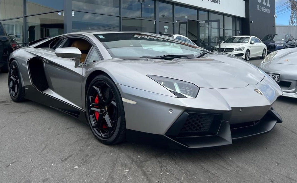 2012 Lamborghini Aventador LP700-4