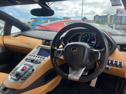 2012 Lamborghini Aventador LP700-4