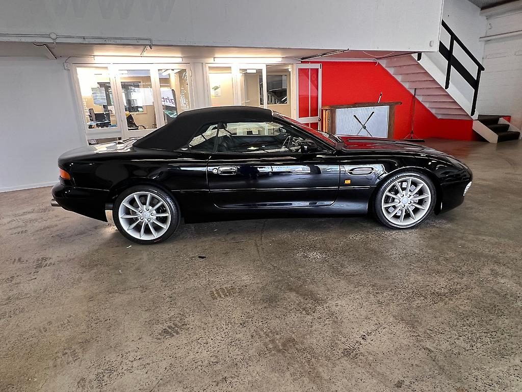 2002 Aston Martin DB7 Vantage Cabrio Black Convertible, Sport
