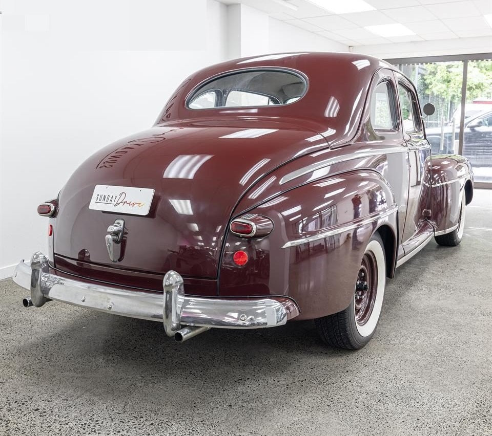 1947 Ford V8 Super Deluxe