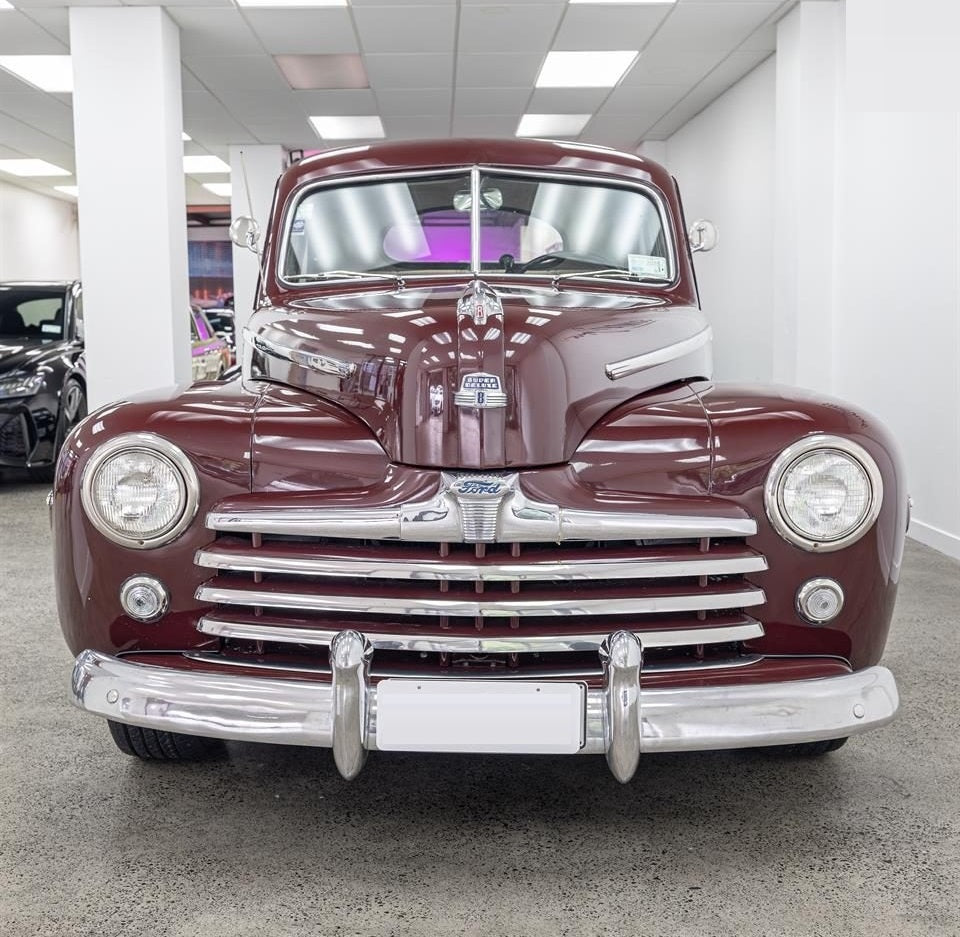 1947 Ford V8 Super Deluxe