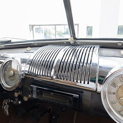 1947 Ford V8 Super Deluxe