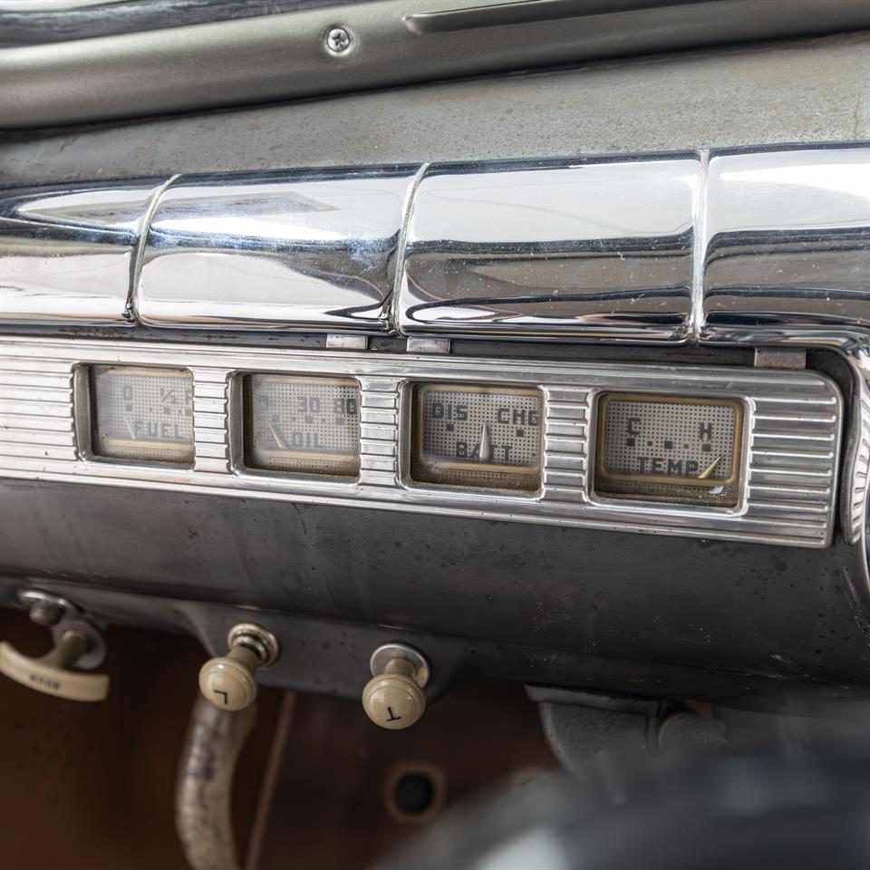 1947 Ford V8 Super Deluxe