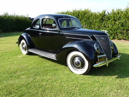 1937 Ford V8