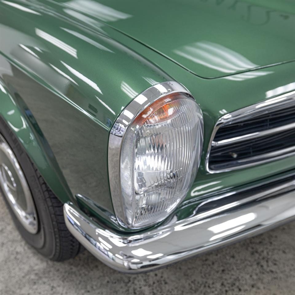 1969 Mercedes-Benz 280 SL