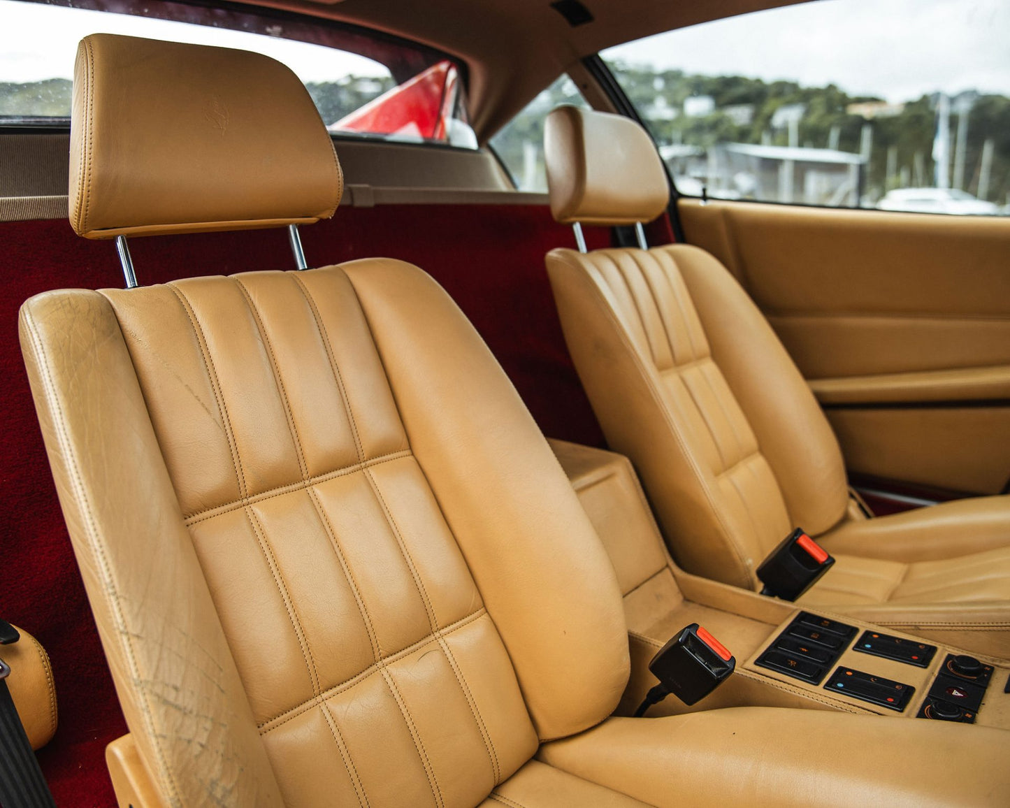 1987 Ferarri 328 GTB