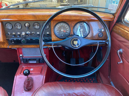 1967 Jaguar MK2 3.8