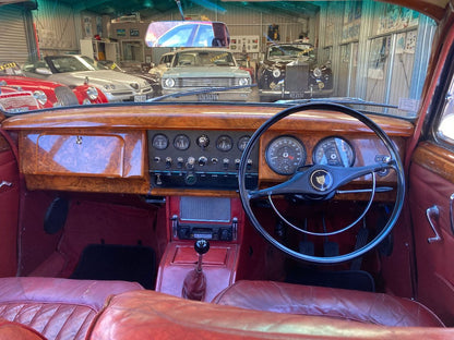 1967 Jaguar MK2 3.8