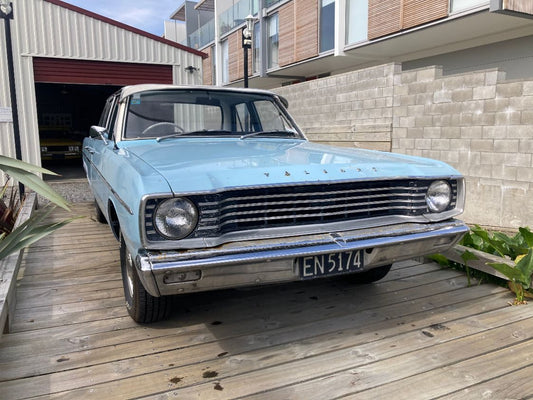 1968 Chrysler Valiant 225