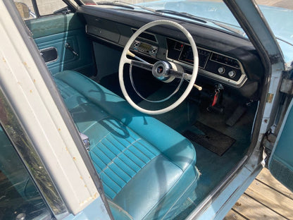 1968 Chrysler Valiant 225