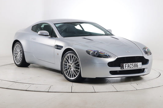 2009 Aston Martin Vantage 4.7L 6M