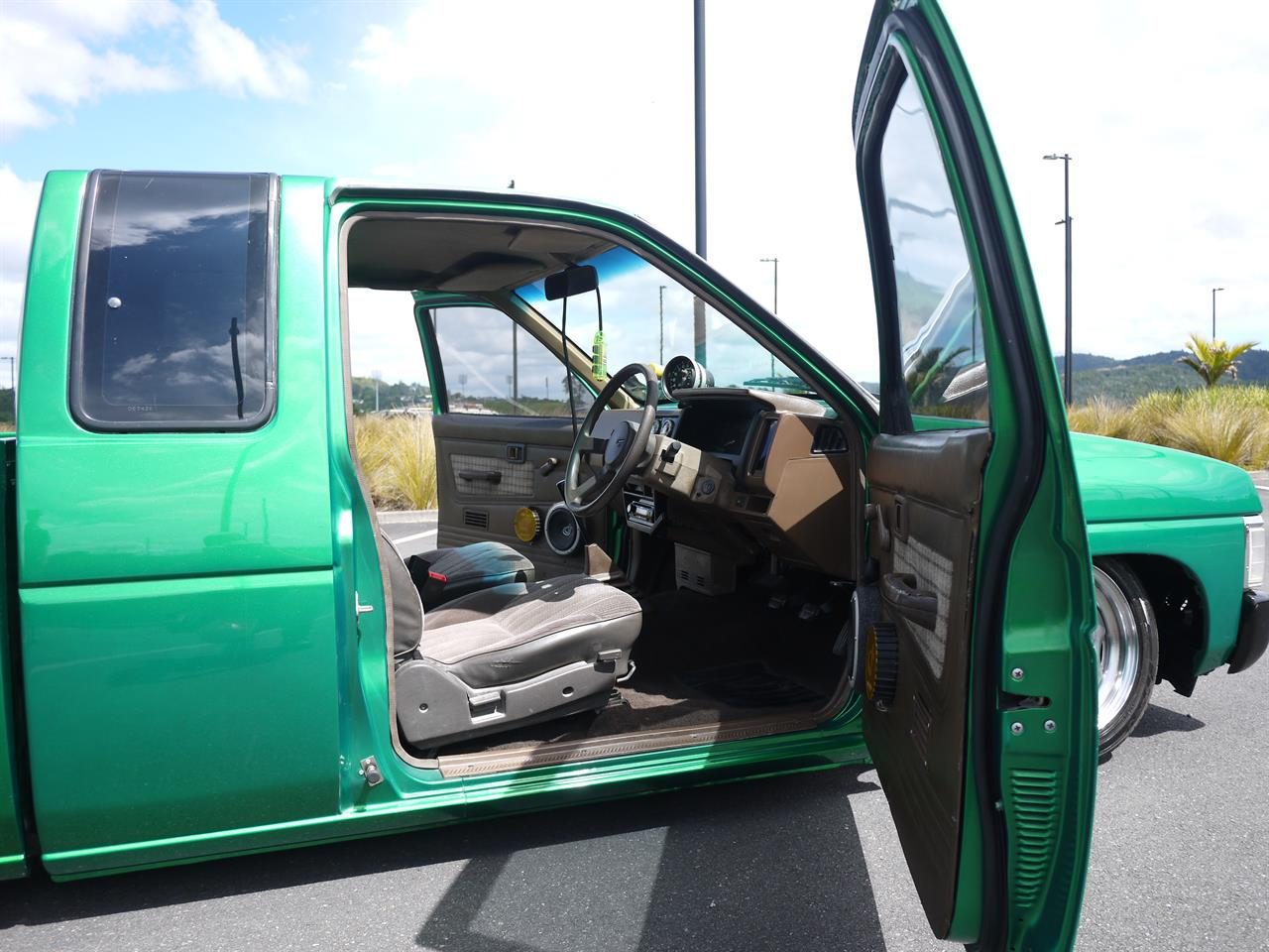 1989 Nissan Navara KingCab