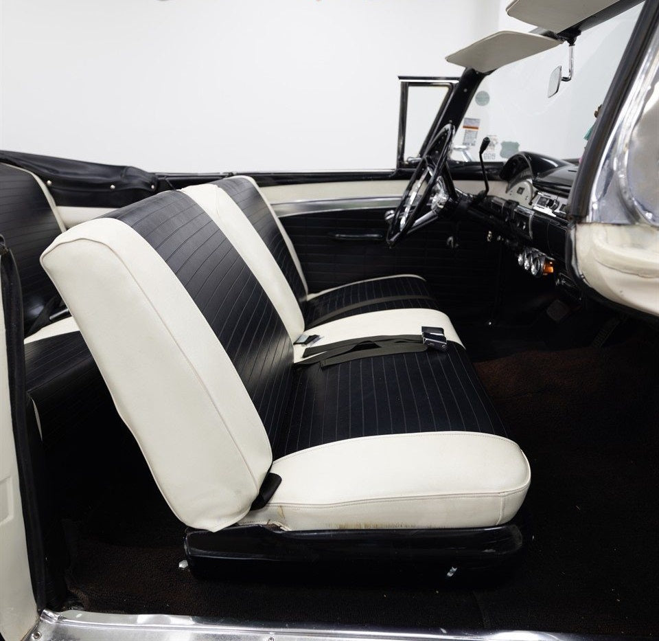 1957 Ford Fairlane Sunliner