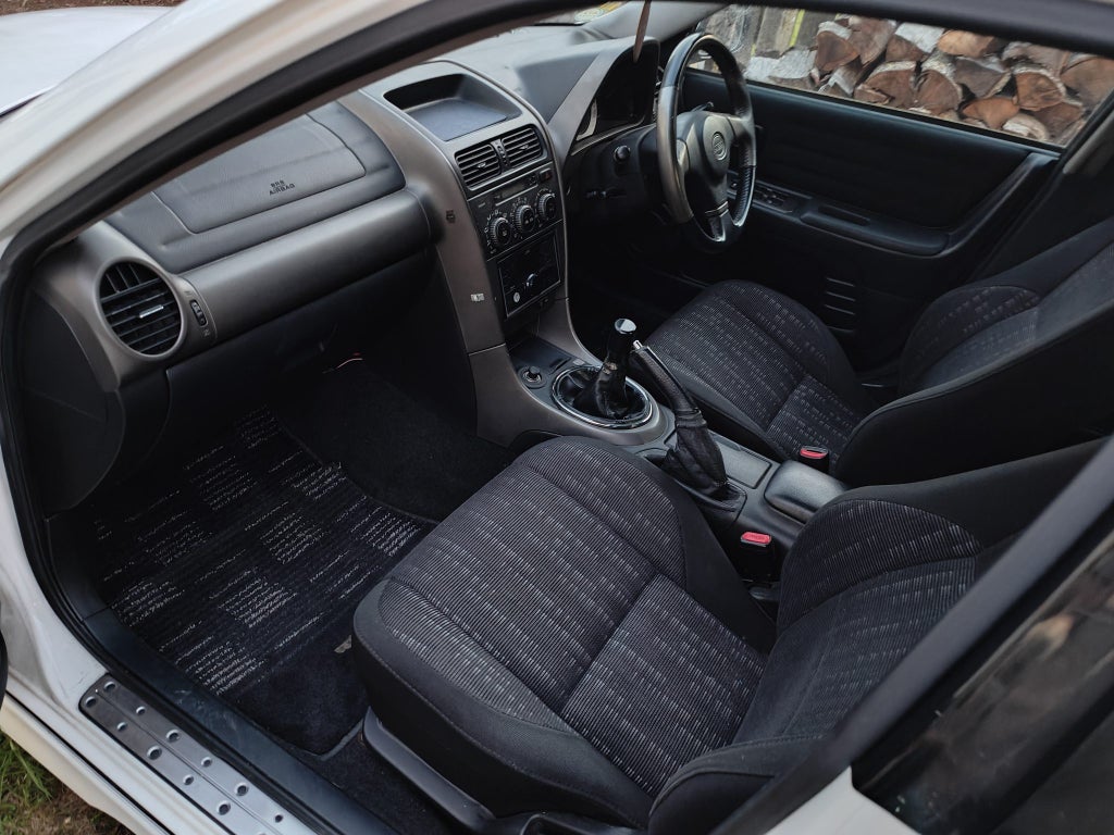 1999 Toyota Altezza - White