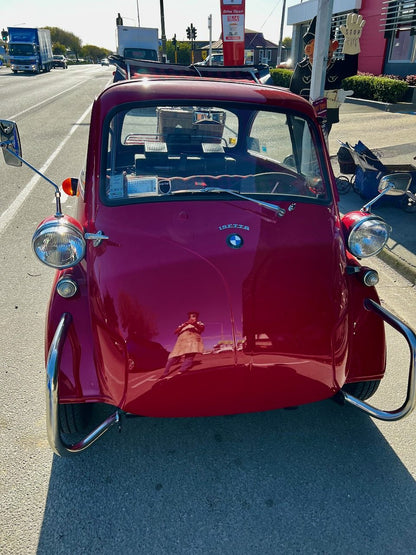 1959 BMW Isetta 300 Plus