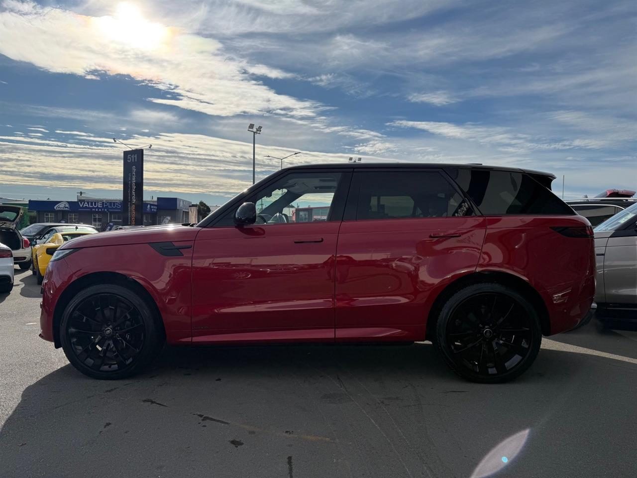 2023 Land Rover Range Rover Sport D300 Autobiography New Model