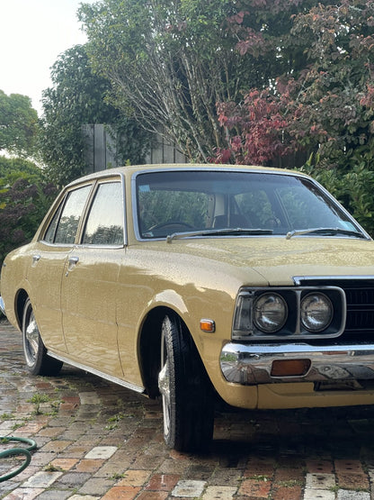 1976 Toyota Corona 2000