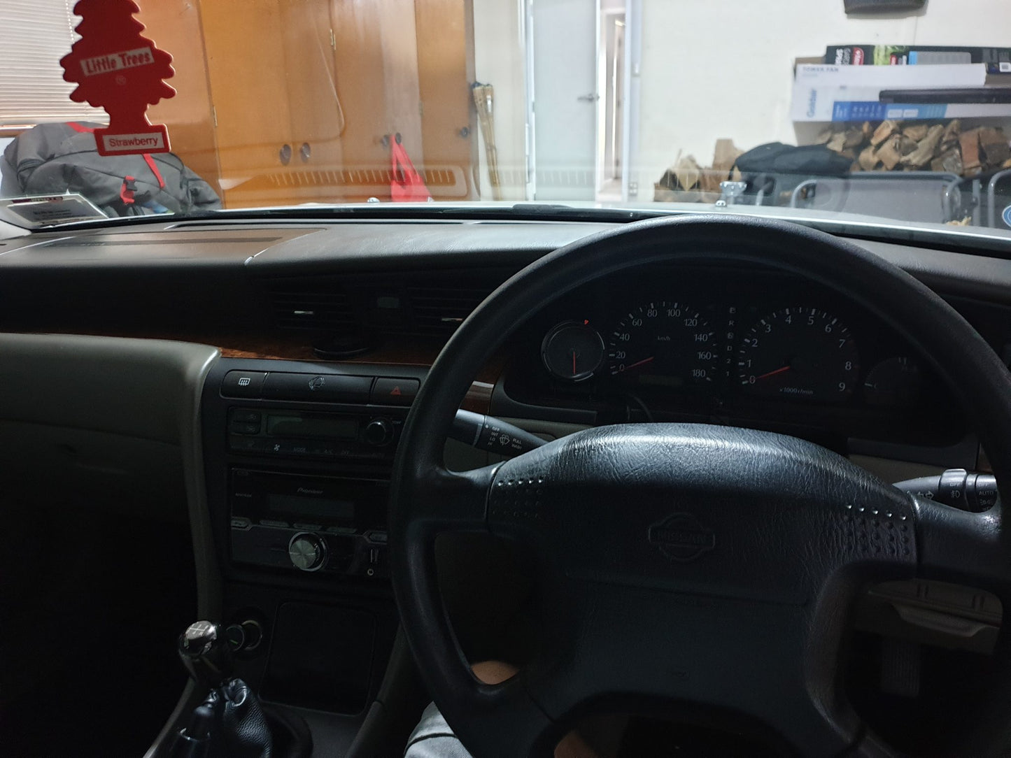 1998 Nissan Laurel Medalist