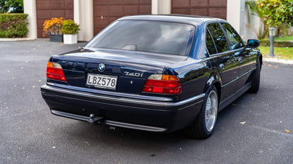 1995 BMW 740i