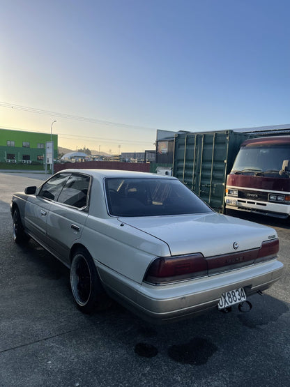 1992 Nissan Laurel Medalist