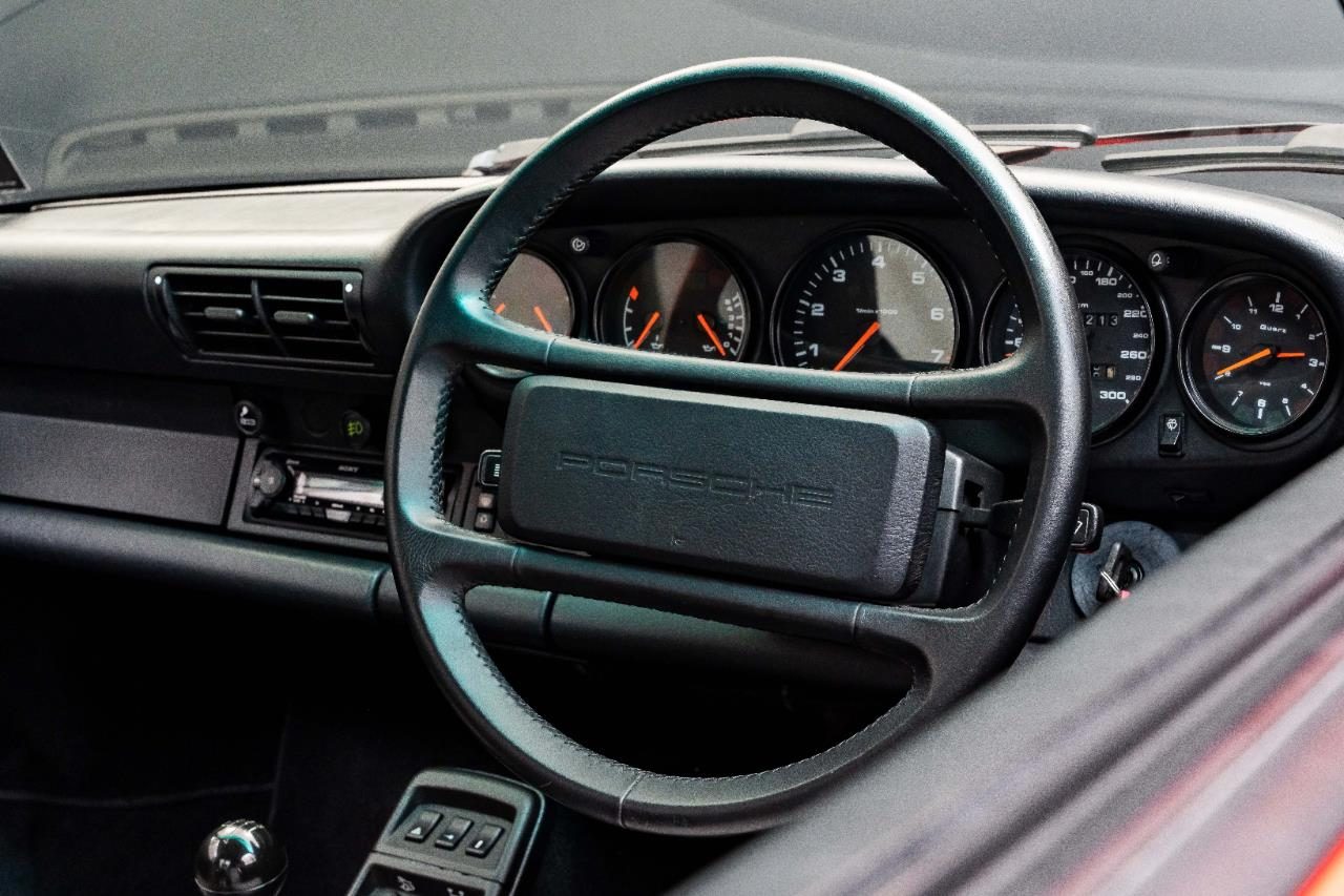 1990 Porsche 911 Carrera 4 Coupe 3.6 (964)