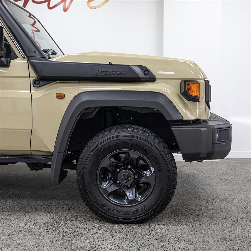 2024 Toyota Land Cruiser LX 2.8DT/4WD/6AT