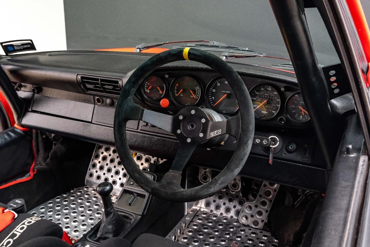 1990 Porsche 911 Carrera 2 Coupe 3.8 (964)