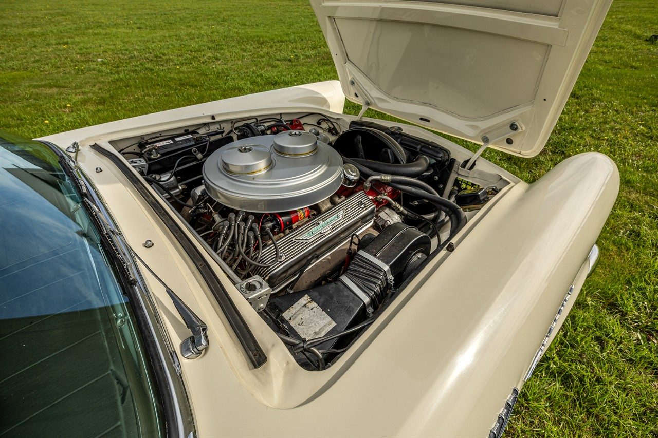1957 Ford Thunderbird