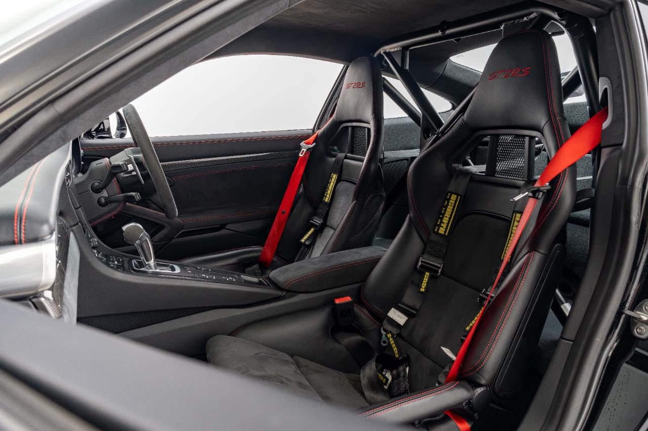 2019 Porsche 911 GT2 RS 3.8PT/6AM