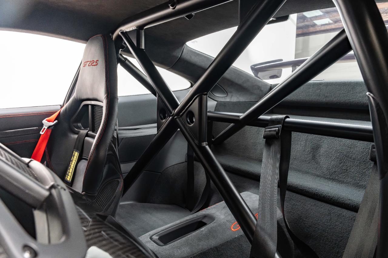 2019 Porsche 911 GT2 RS 3.8PT/6AM