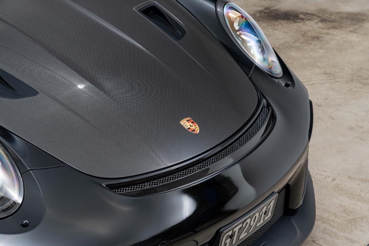 2019 Porsche 911 GT2 RS 3.8PT/6AM