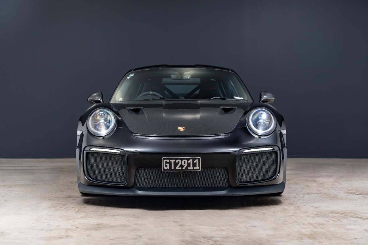 2019 Porsche 911 GT2 RS 3.8PT/6AM