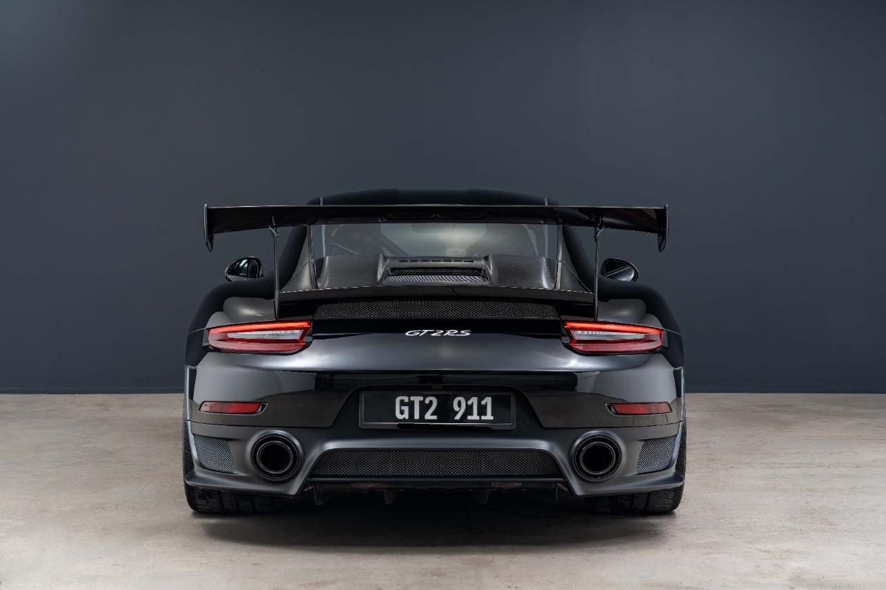 2019 Porsche 911 GT2 RS 3.8PT/6AM