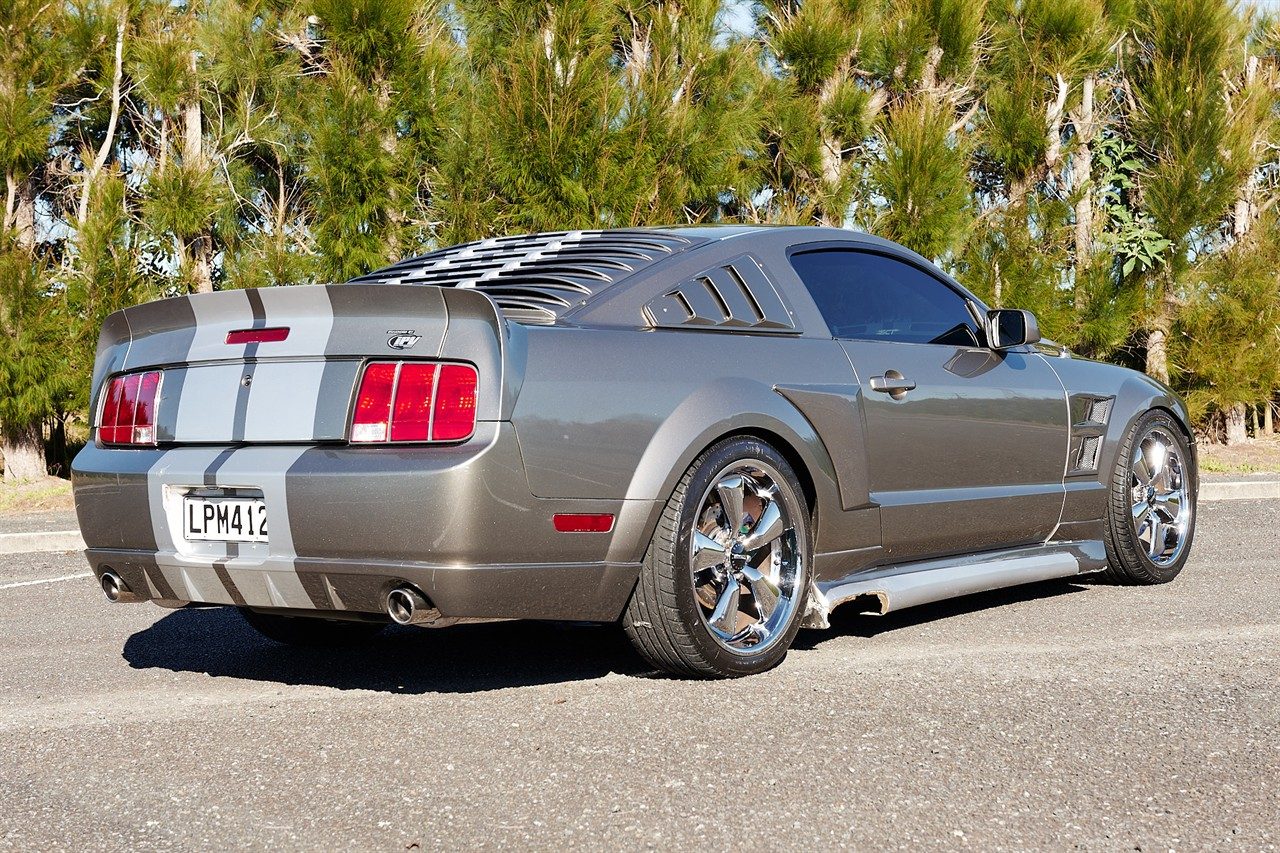 2005 Ford Mustang MANUAL GT