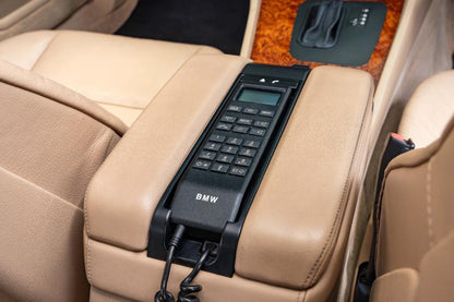 2000 BMW 740i