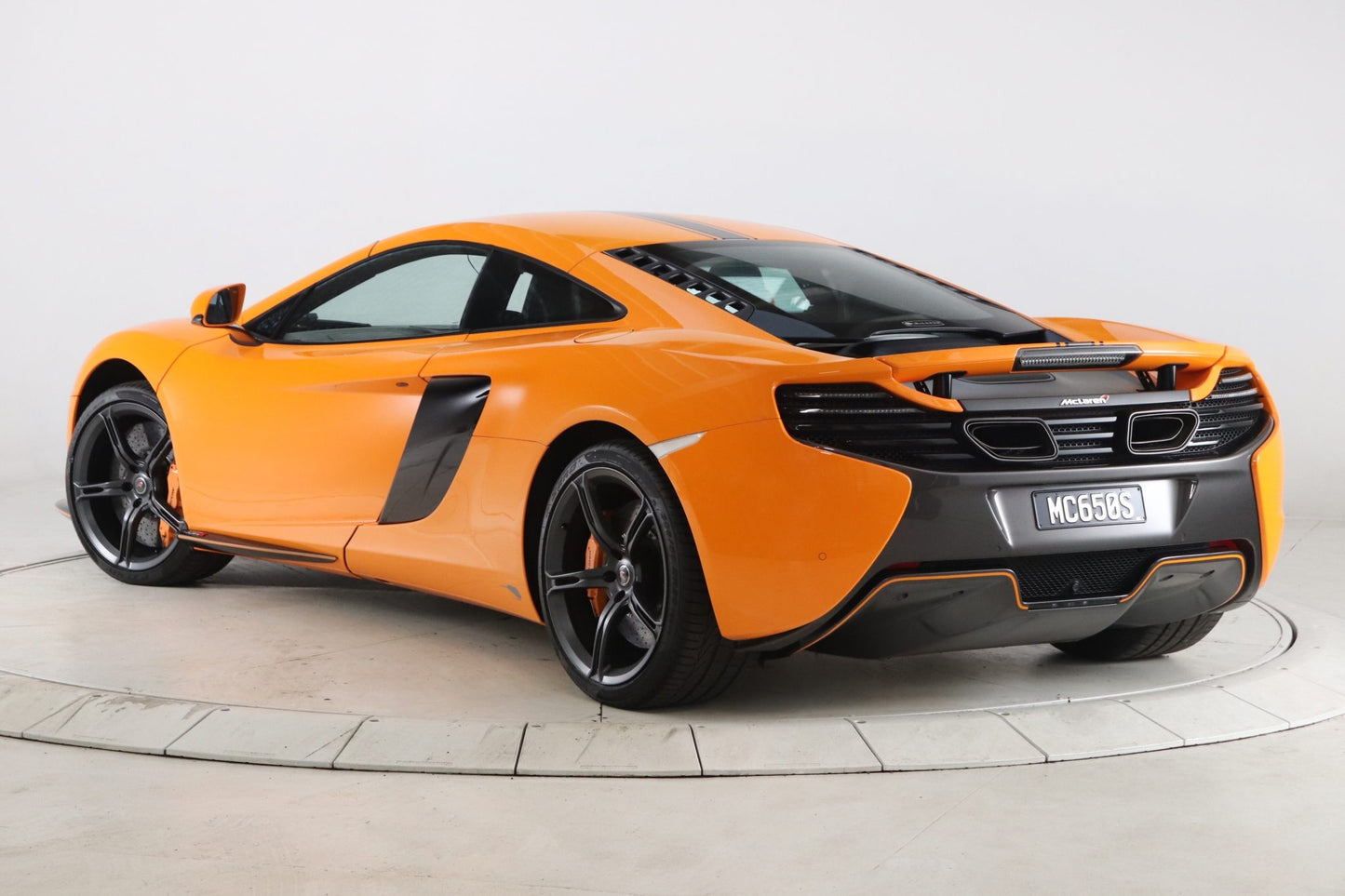 2016 McLaren 650S