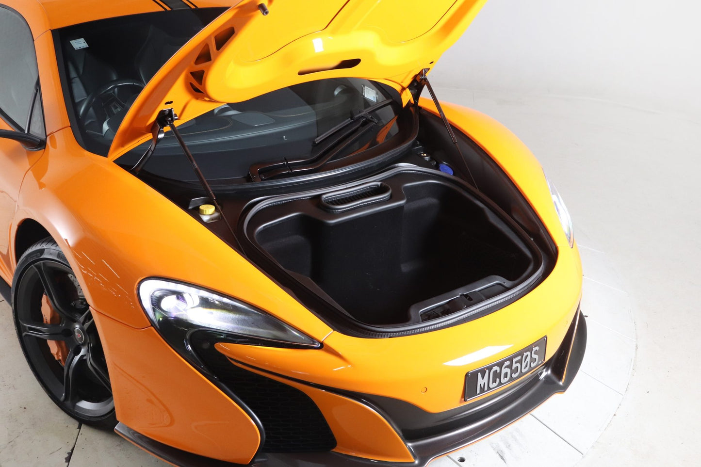 2016 McLaren 650S