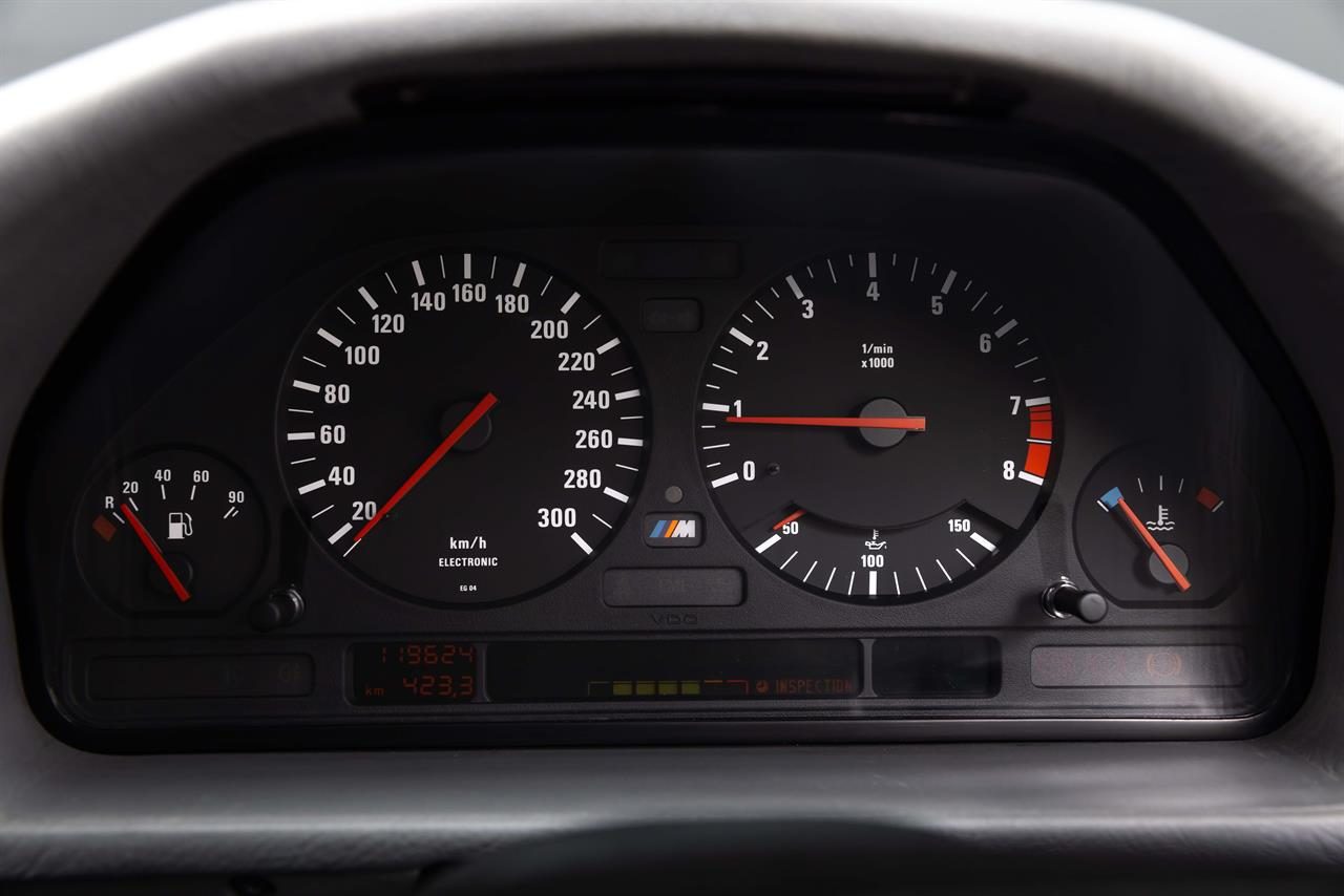 1992 BMW M5 SEDAN (E34)