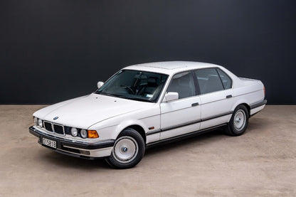 1989 BMW 750iL Sedan V12 (E32)