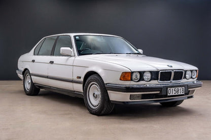 1989 BMW 750iL Sedan V12 (E32)