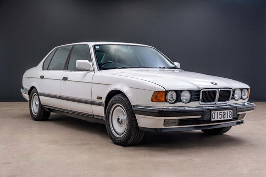 1989 BMW 750iL Sedan V12 (E32)