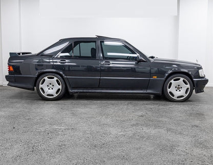 1989 Mercedes-Benz 190 E Cosworth 16-2.5L