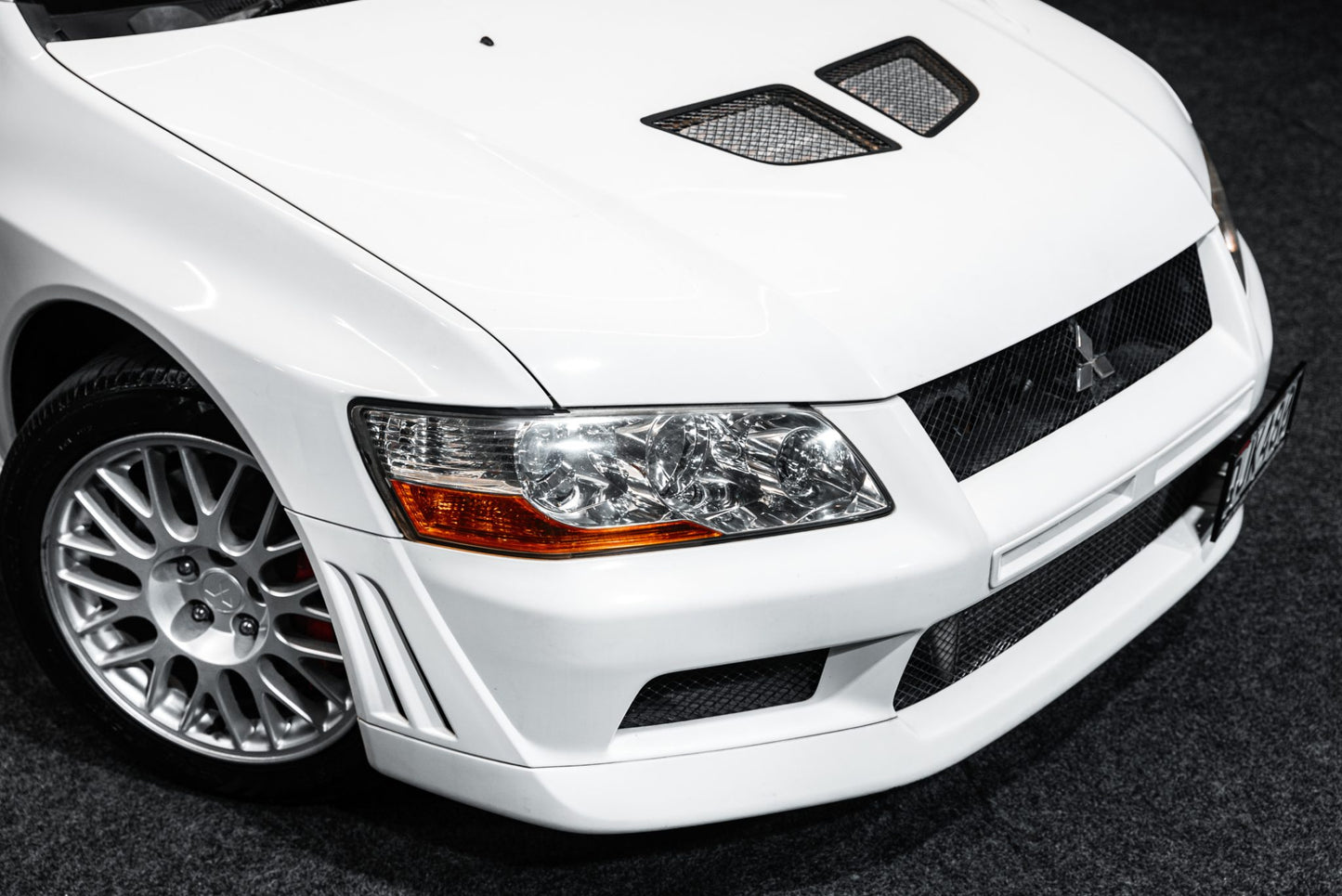 2001 Mitsubishi Lancer Evolution VII - LOW KM!