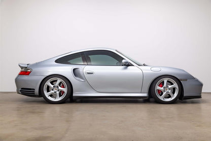 2002 Porsche 911 Turbo Coupe AWD 3.6P 6M 2DR