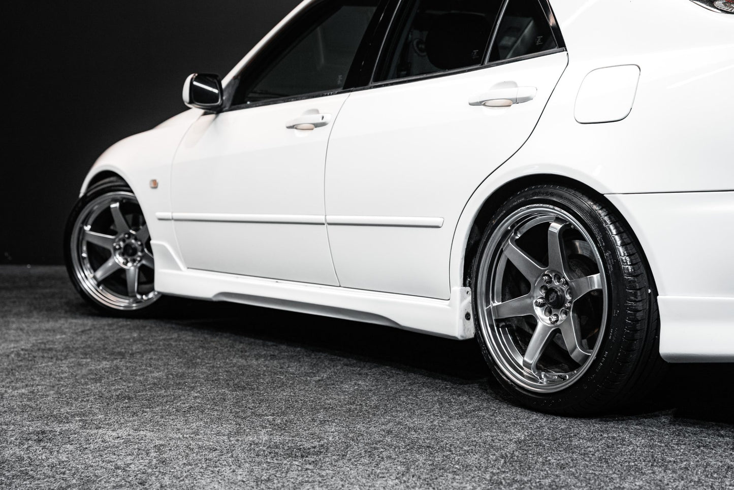 1999 Toyota Altezza RS200 LOW KMS!