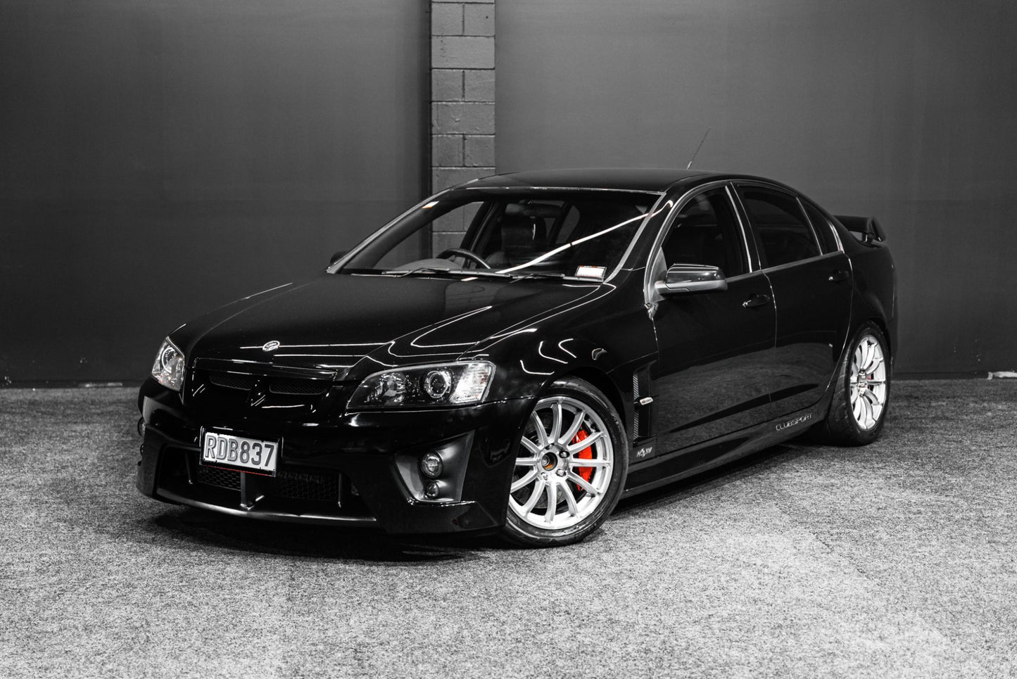 2007 Holden Commodore VE Clubsport R8 - 6SP + MODS!